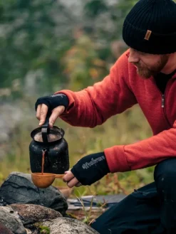 Woolpower Wrist Gaiter -rannelämmittimet, musta